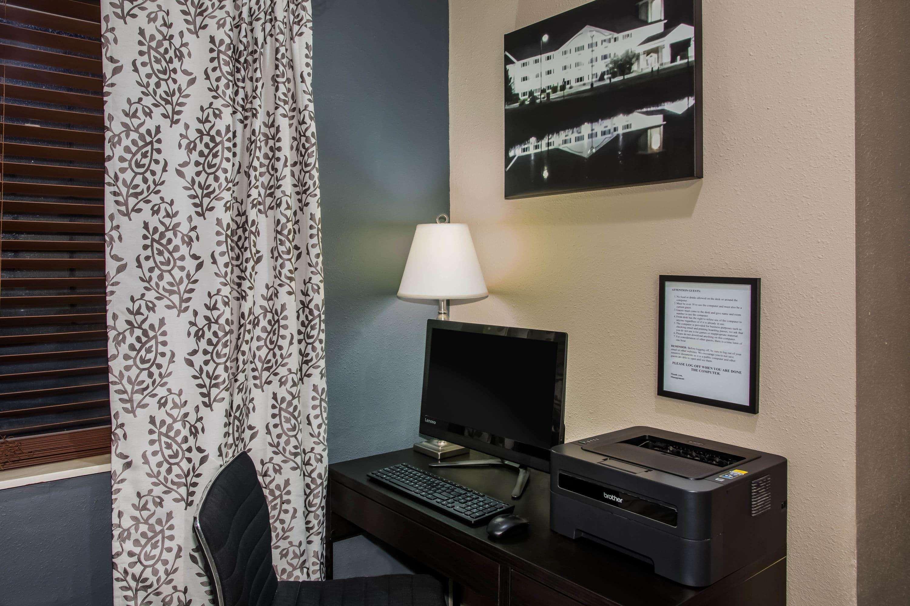 Super 8 By Wyndham Union Hotel Bagian luar foto