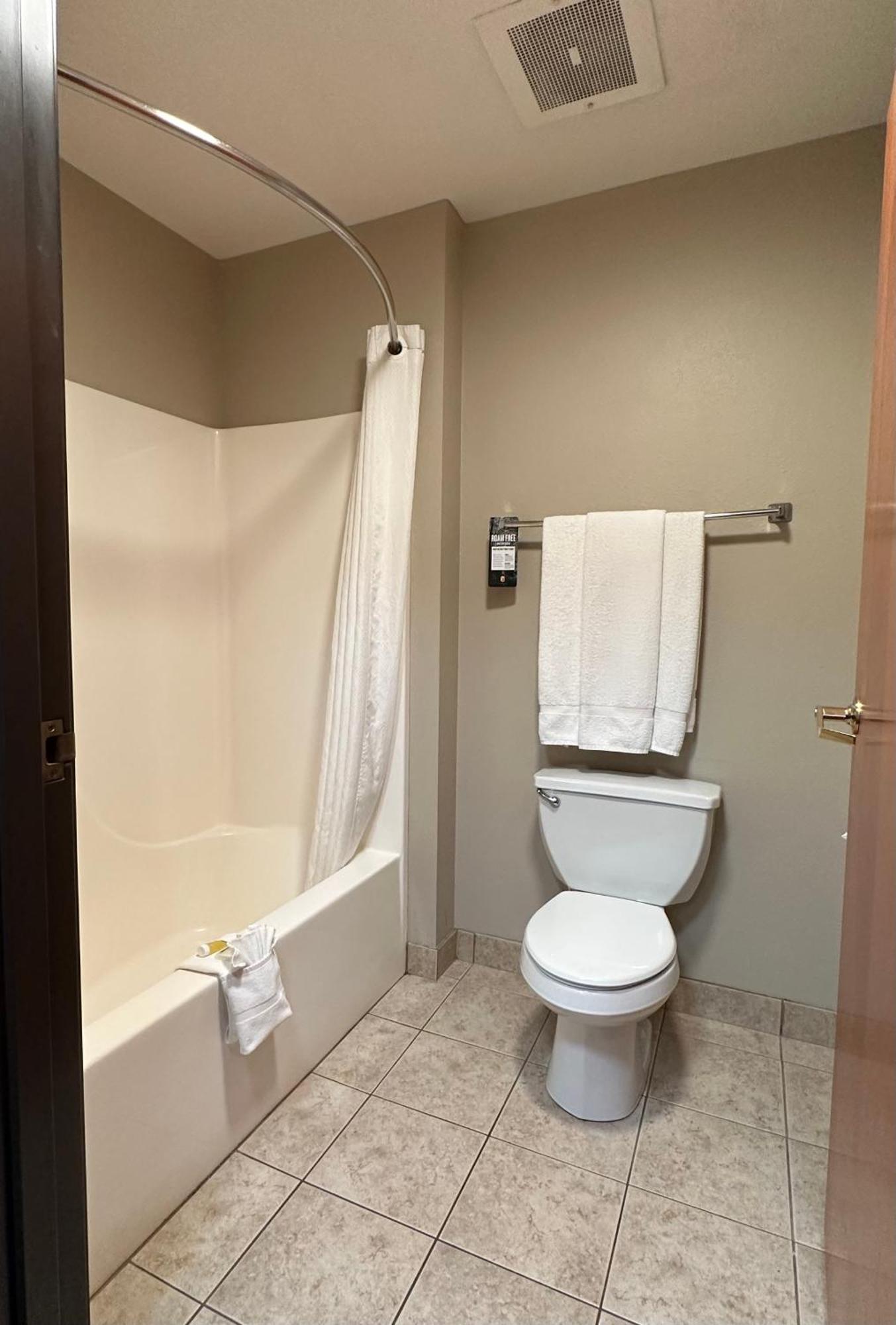 Super 8 By Wyndham Union Hotel Bagian luar foto